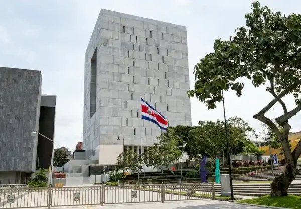 Bancadas unipersonales en la Asamblea Legislativa regresan para el período 2026-2030