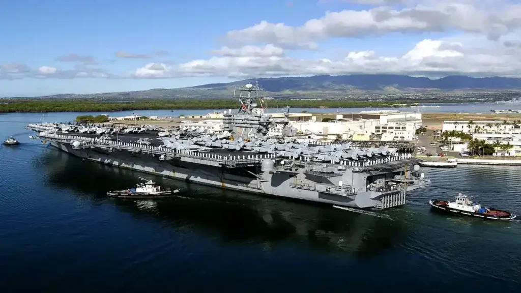 Portaaviones estadounidense llega a Panamá de la Clase Nimitz llega a Panamá en una histórica visita de cortesía y ejercicios conjuntos de seguridad marítima tras más de 50 años.