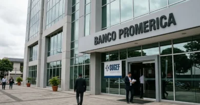 Fachada de oficina bancaria representando la noticia donde la SUGEF impone multa millonaria a Banco Promerica en Costa Rica.